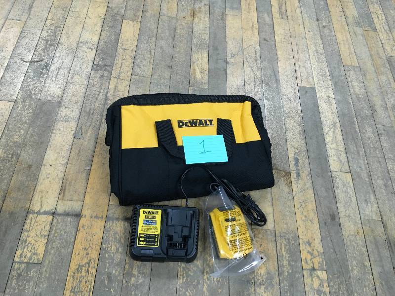 DeWalt 20 Volt MAX Starter Kit New