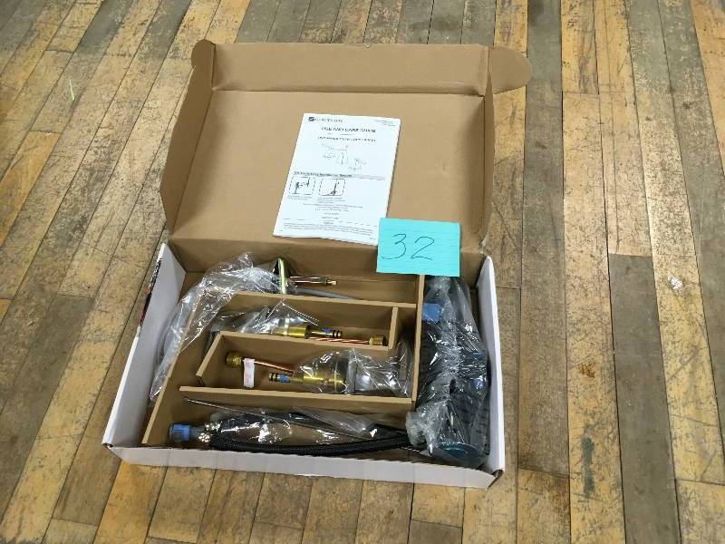 Glacier Bay Milner 8 in. 2 Handle Widespread Bathroom Faucet open box not used