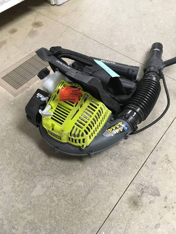 Ryobi 185 MPH 510 CFM Gas Backpack Leaf Blower in working condition