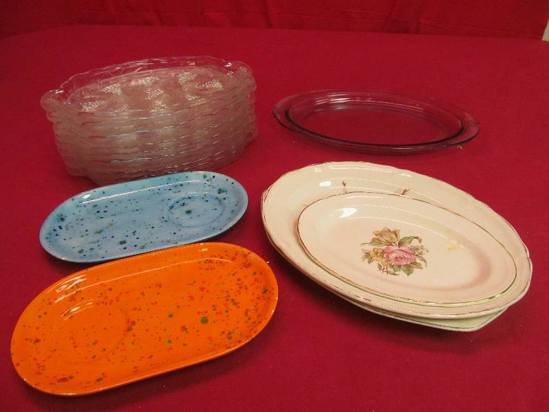 lot 19 image: platters