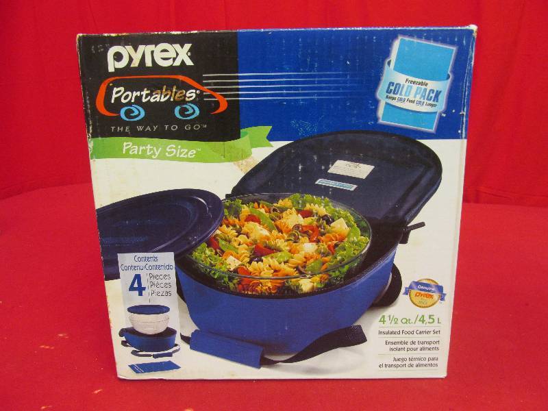 lot 26 image: Pyrex portables
