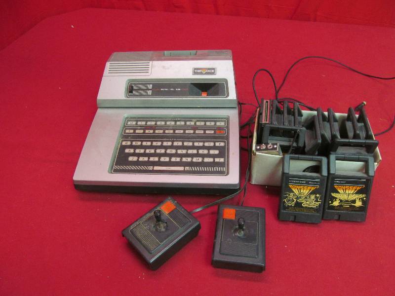 lot 55 image: vintage games, puzzles