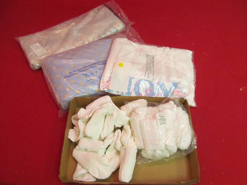 lot 83 image: socks, t-shirt garment bags