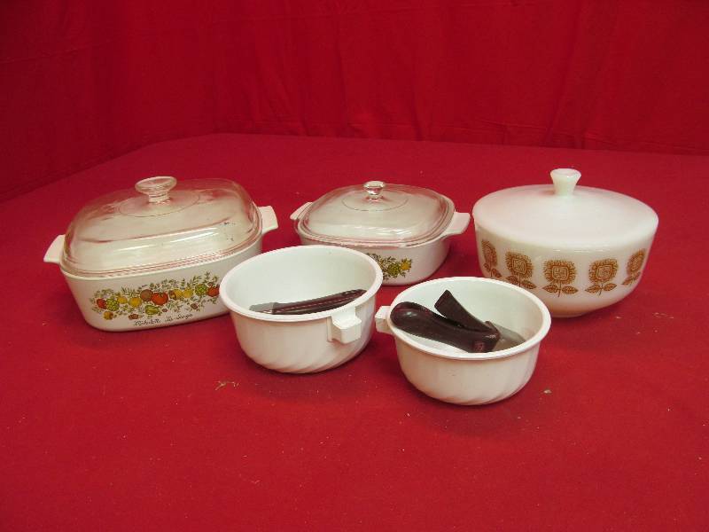 lot 92 image: dishes