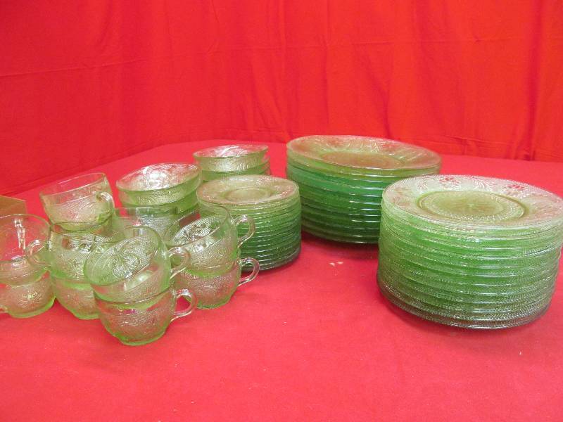 lot 103 image: depression glass