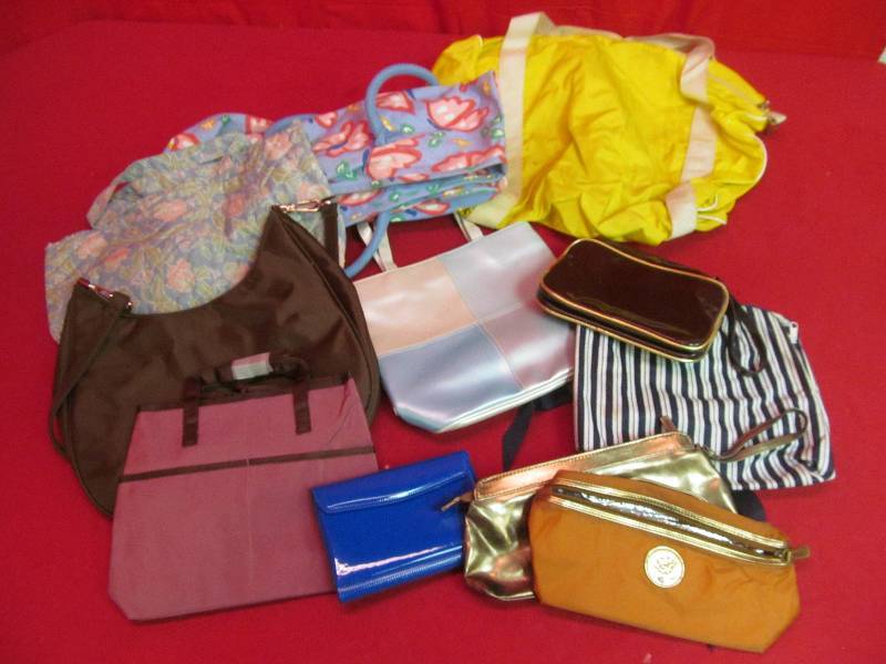 lot 124 image: handbags