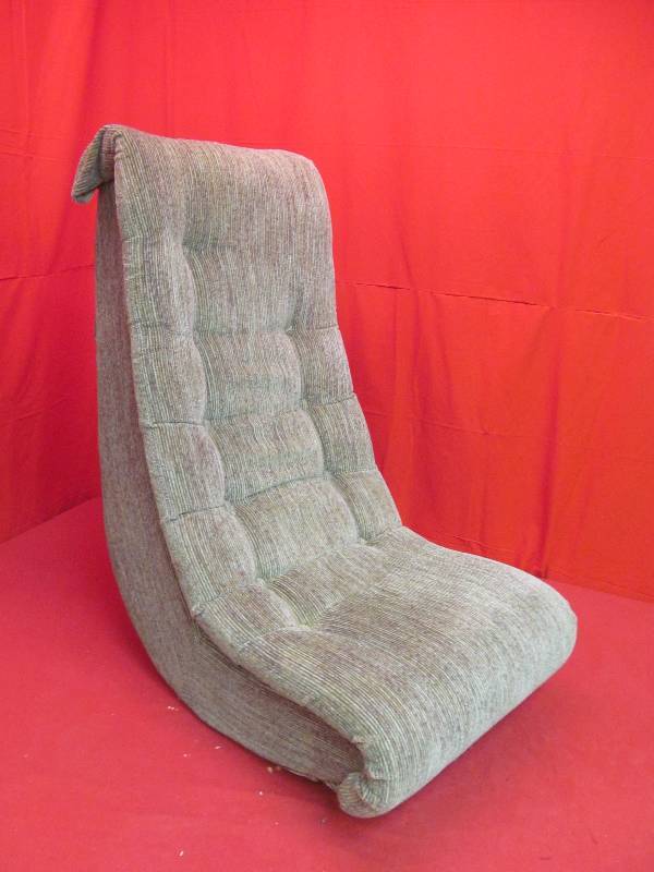 lot 130 image: gaming chair