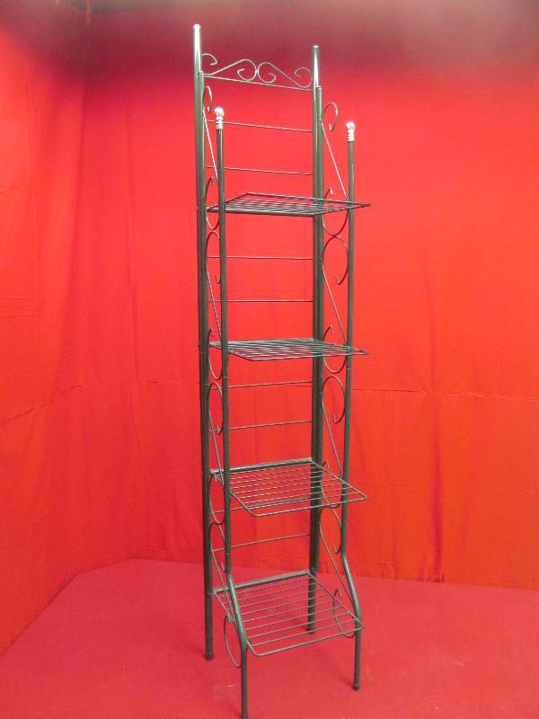 lot 139 image: bakers rack
