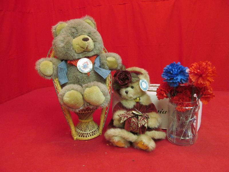 lot 144 image: bearing ton bear collection