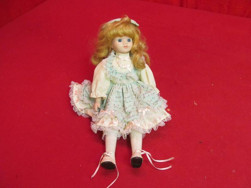 lot 150 image: doll