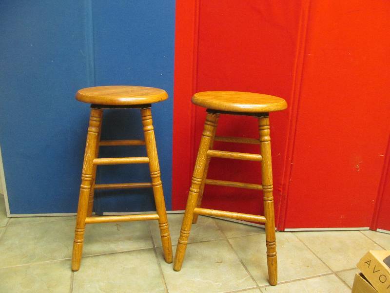 lot 168 image: stools