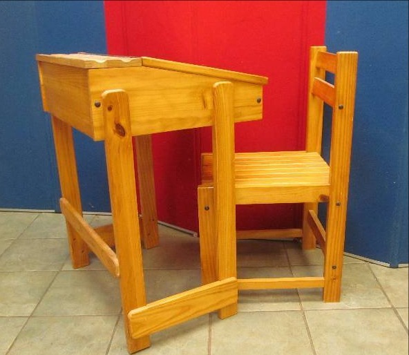 lot 226 image: desk chair