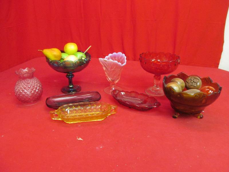 lot 250 image: colored glassware