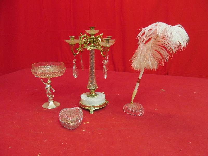lot 255 image: dishes