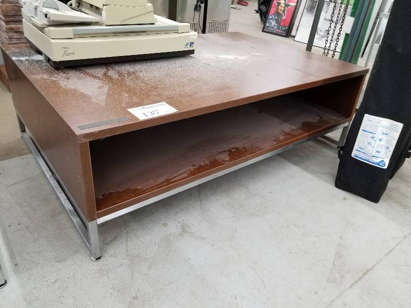 lot 137 image: Storage Table