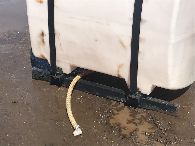225-Gallon Poly Tank