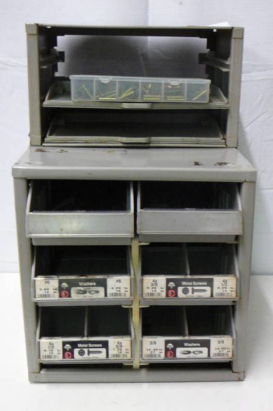 lot 8 image: Storage Bins