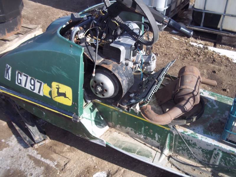 lot 2 image: John Deere Snowmobile