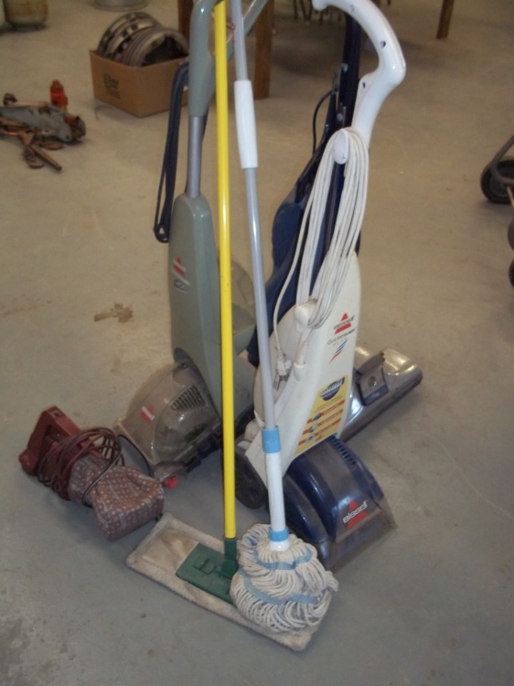 lot 45 image: Kirby Vacuum cleaner and floor cleaners