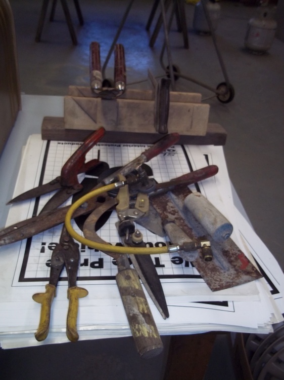 lot 56 image: Assorted Tools