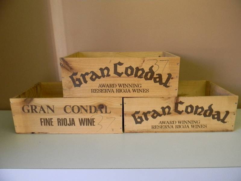 lot 8 image: 3 VINTAGE GRAN CONDAL WINE WOOD CRATES - SEE PICTURES