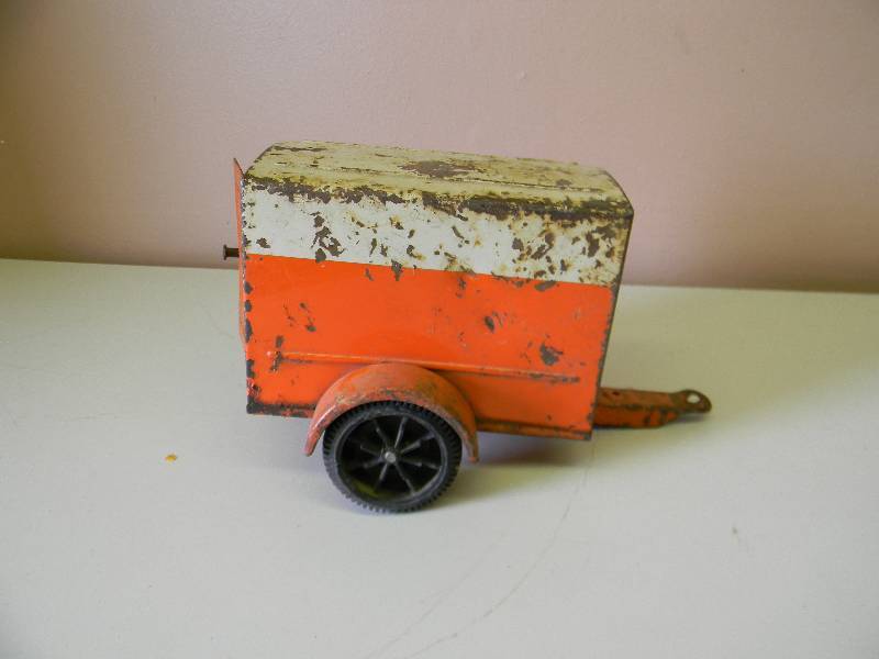 lot 26 image: VIntage Nylint U-Haul Box Trailer - Original Condition - SEE PICTURES