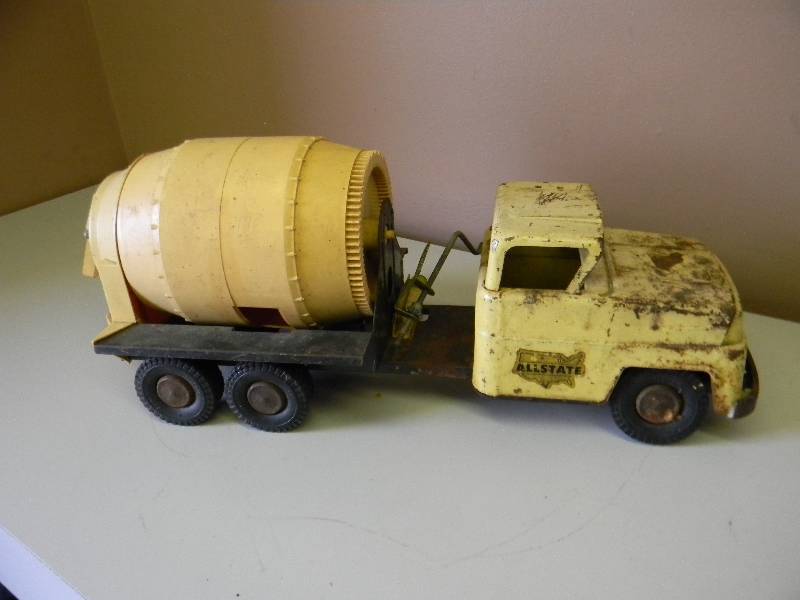 lot 27 image: VINTAGE SEARS ALLSTATE CEMENT MIXER - SEE PICTURES