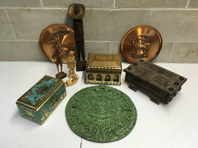 lot 52 image: Wood Boxes & Assorted