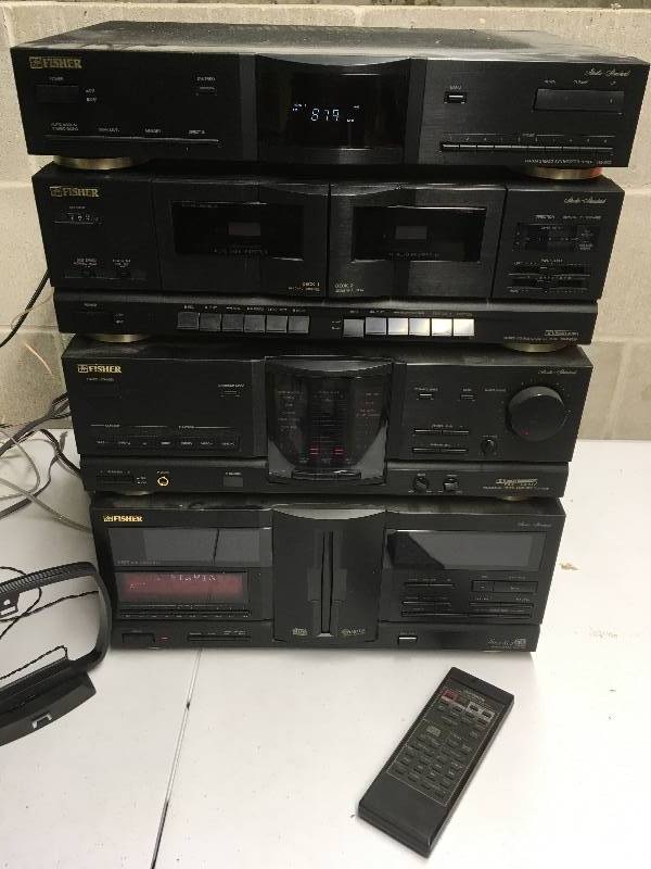 lot 76 image: Fisher DAC-9535 System