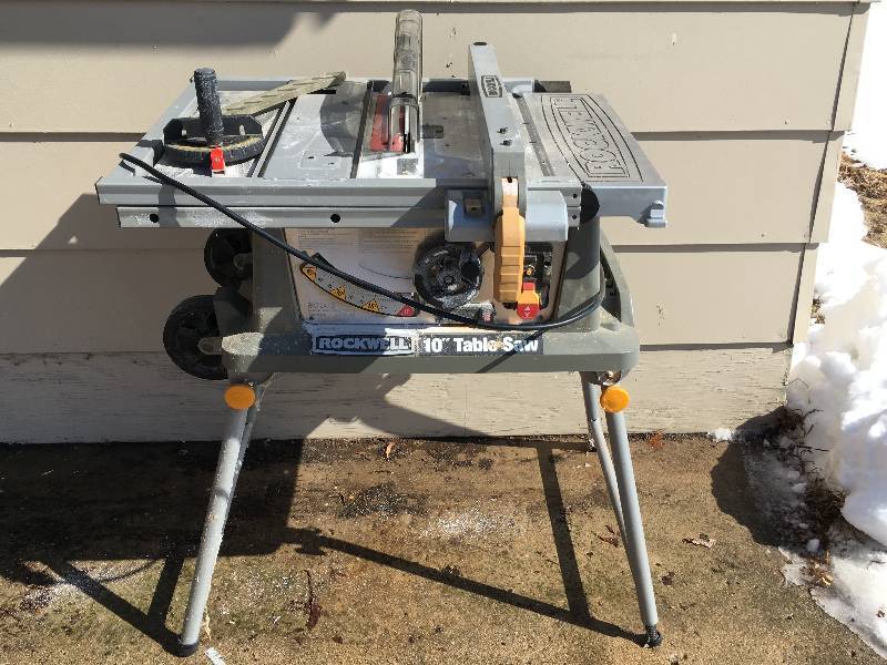 lot 146 image: Rockwell 10 Portable Table Saw