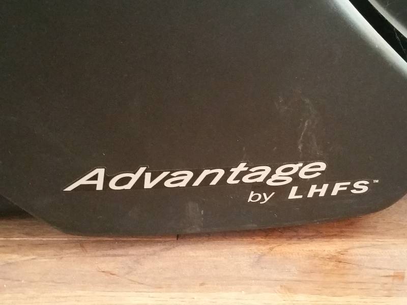 lot 9 image: Advantage Recumbent Elliptical Exercise Machine