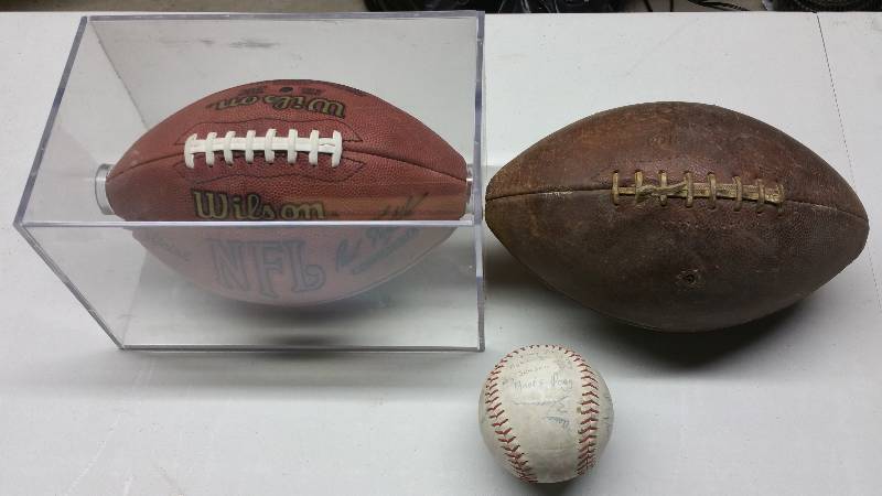 lot 65 image: Minnesota Vikings Bud Grant Autographed Football, Vintage Football, Autographed Softball