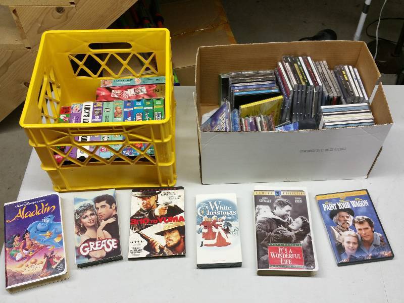 lot 91 image: Music CDs VHS Tapes, Disney Black Diamond Classic VHS