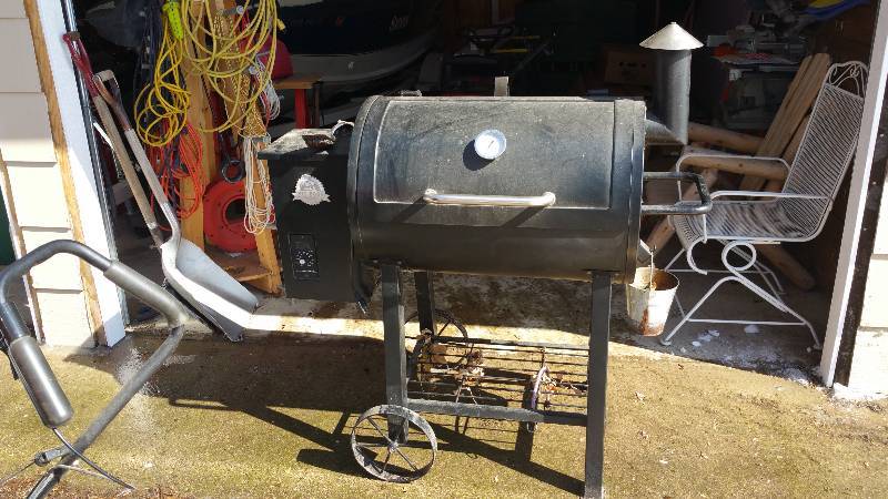 lot 140 image: Pit Boss Barbecue Grill