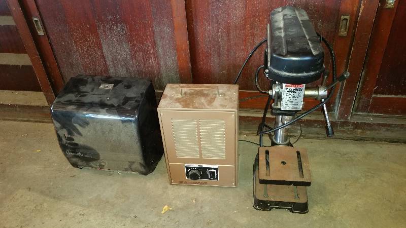 lot 161 image: Duracraft Drill Press.