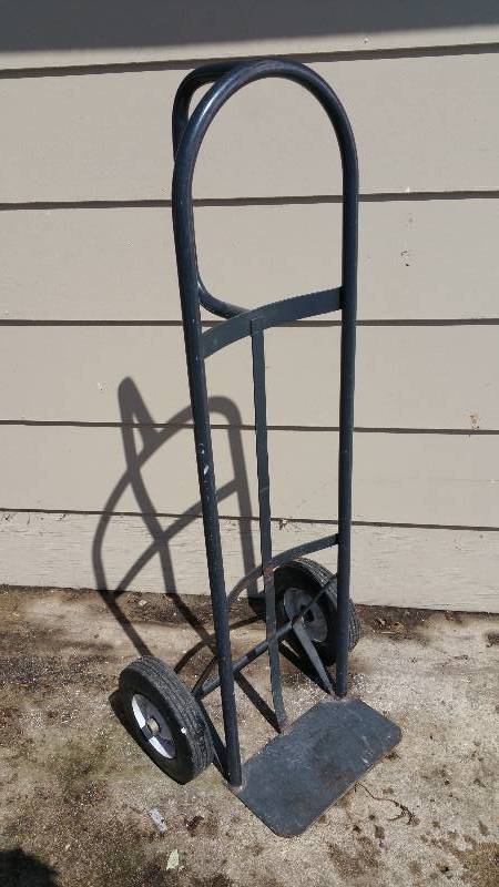 lot 183 image: Hand Truck
