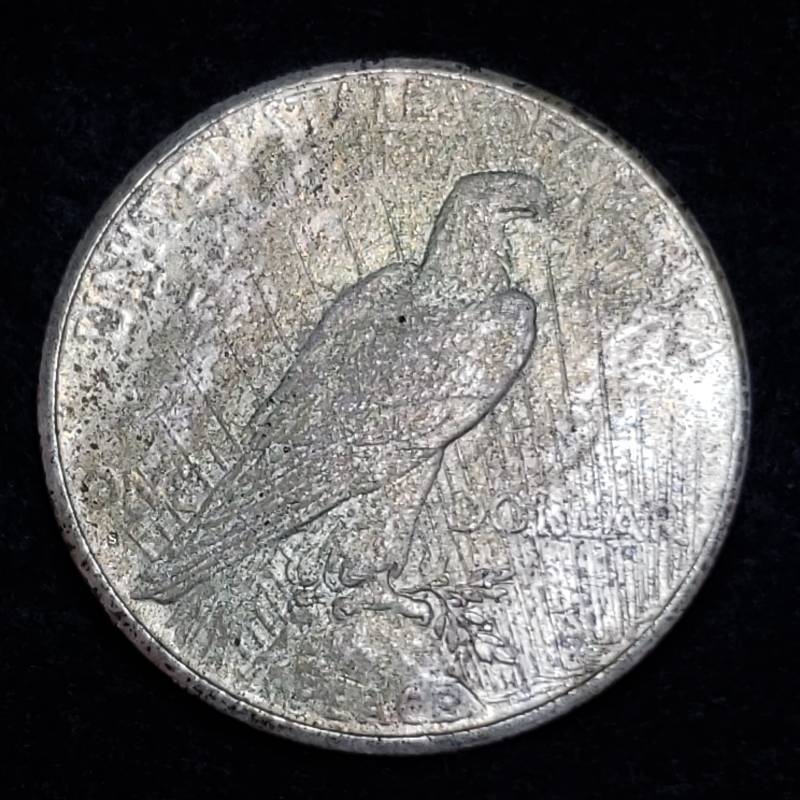 lot 219 image: 1926 S Silver Peace Dollar