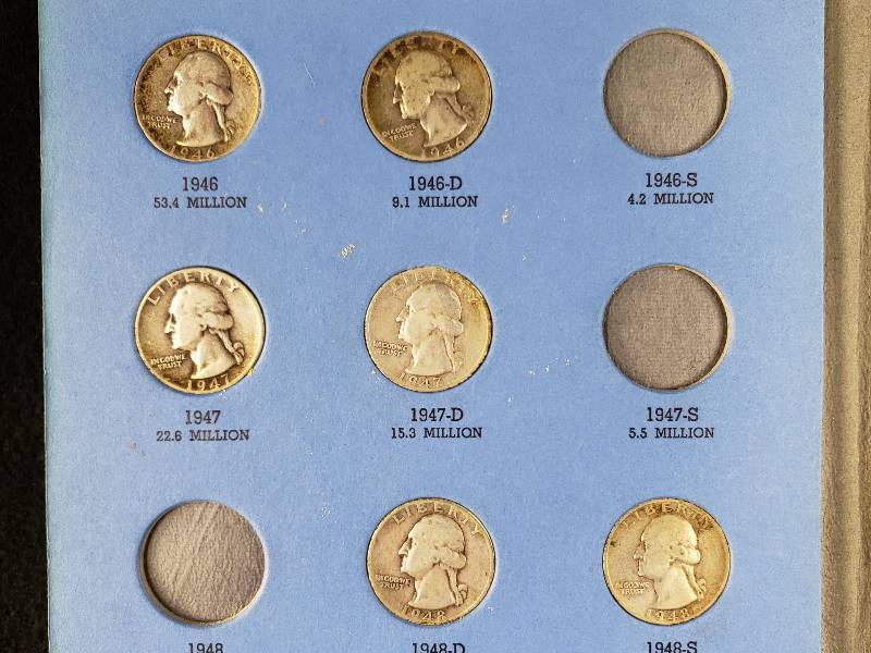 lot 250 image: (22) 1940s and 1950s Washington Silver Quarters