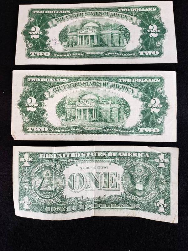 lot 265 image: (2) 1953 $2 Red Seal Notes  (1) 1957 $1 Blue Seal Silver Certificate Note