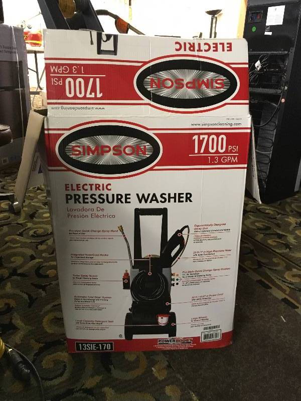lot 251 image: Simpson 1700 PSI Electric Pressure Washer, Retail $129.99