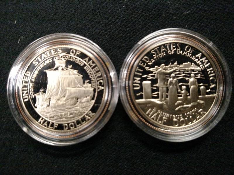 lot 87 image: 1986 & 1992 Modern Commerative Half...