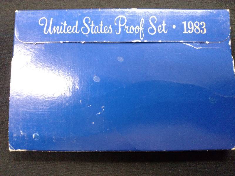 lot 149 image: 1983 U.S. Proof Coin Set...