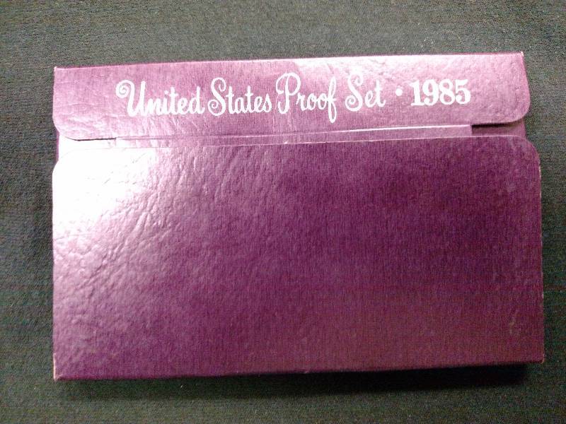 lot 150 image: 1985 U.S. Proof Coin Set...