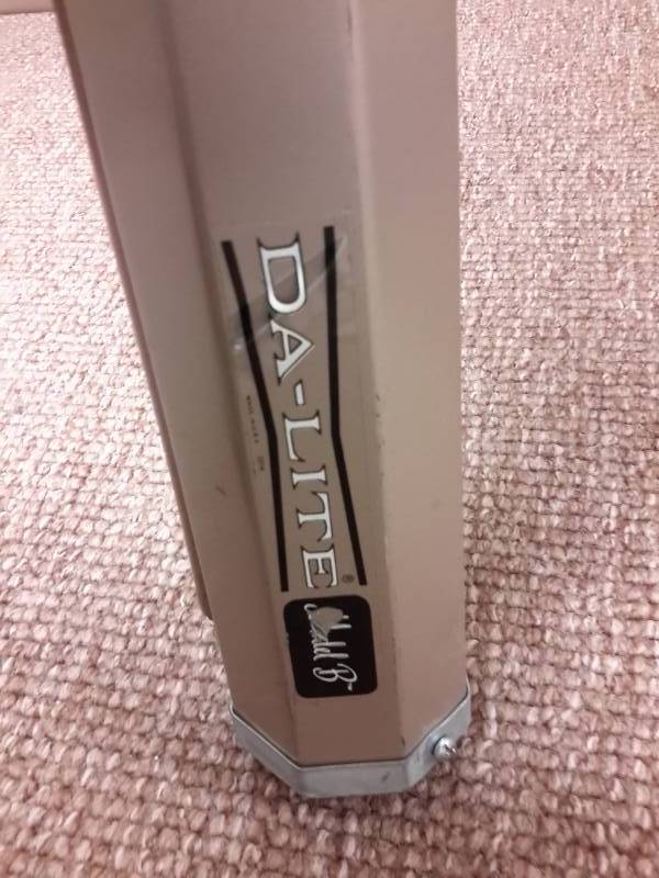Da Lite, 6 ft pull down Projector Screen