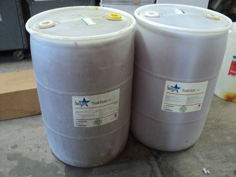 lot 16 image: 2 plastic barrels 3 high...