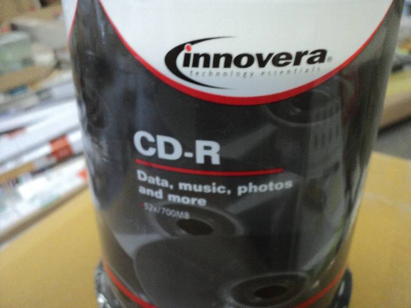 lot 131 image: Innovera CD-R 100 pack...