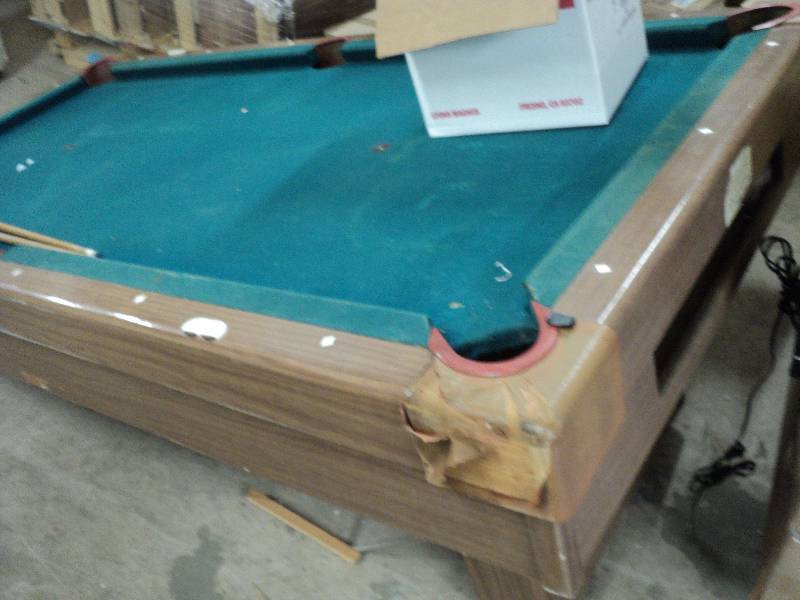 lot 59 image: collapsible pool table and accessor...