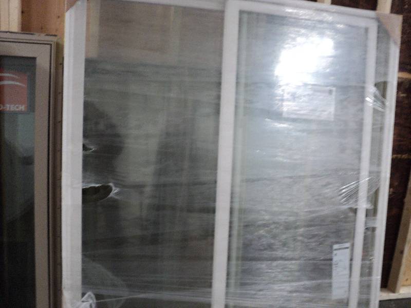 lot 197 image: 65x72 window...