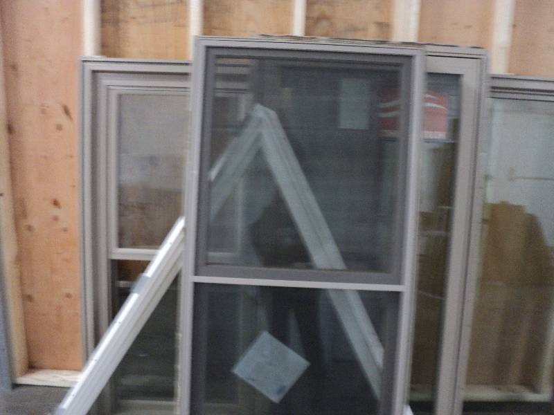 lot 198 image: 22x62 window...