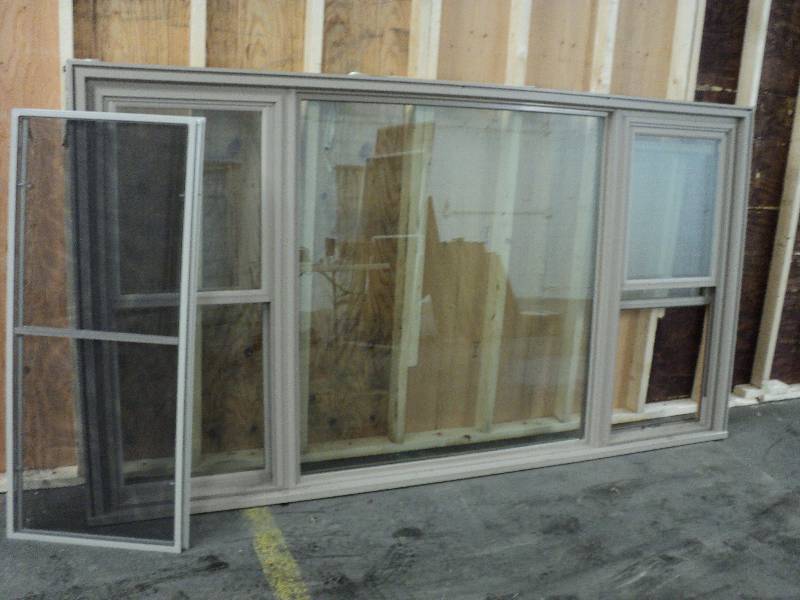 lot 201 image: 104x58 window...